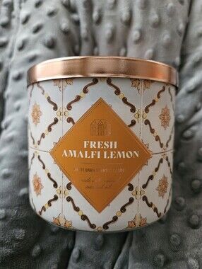 White Barn Fresh Amalfi Lemon 3-Wick Candle